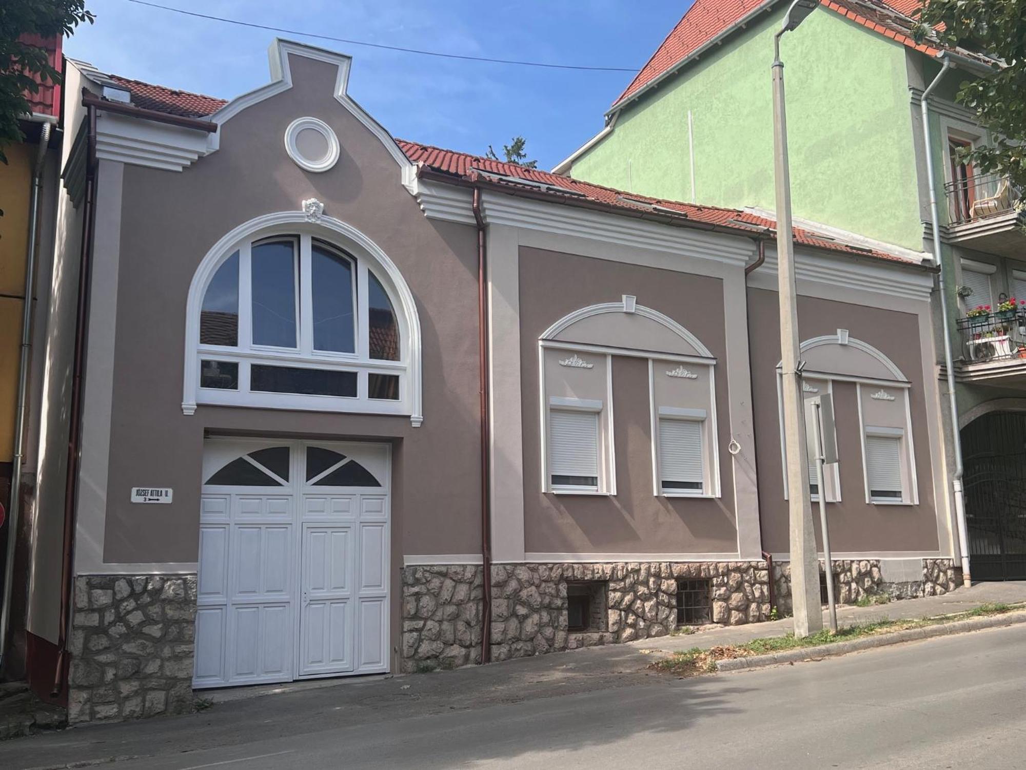 Berzsenyi Apartmanhaz Kaposvár 外观 照片
