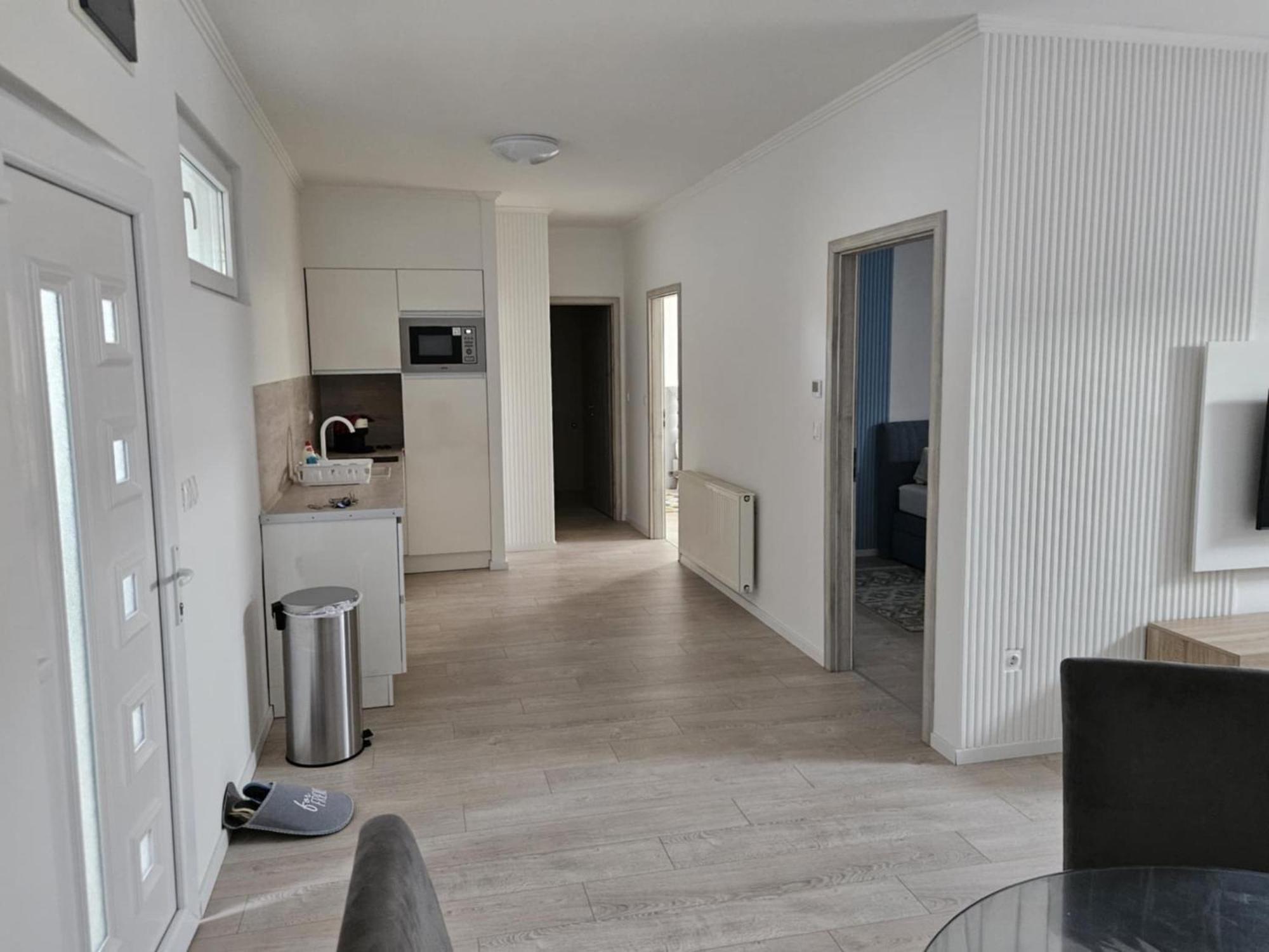 Berzsenyi Apartmanhaz Kaposvár 外观 照片